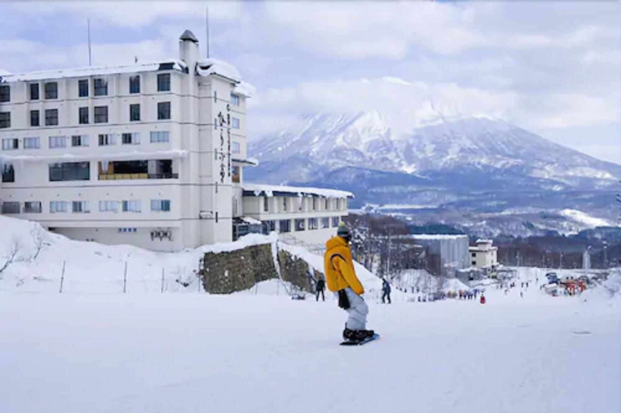 Niseko Prince Hotel Hirafutei Exterior photo