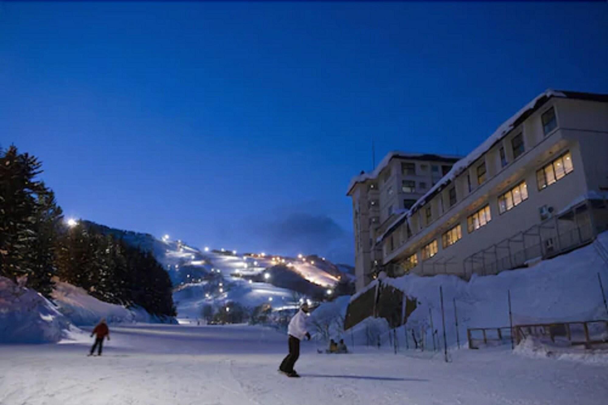 Niseko Prince Hotel Hirafutei Exterior photo